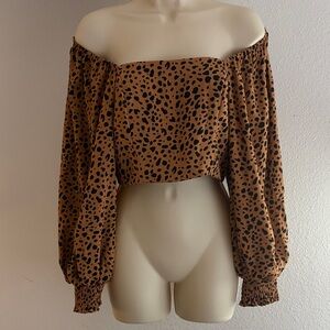 Leopard Print Puff Sleeve Crop Top – Size Medium